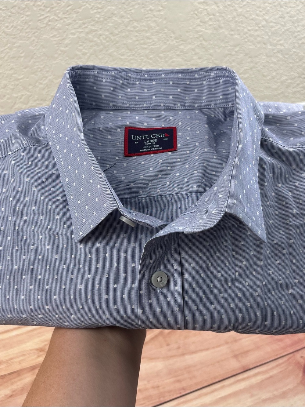 UNTUCKIT Shirt Men’s Blue Stripes Thorntan Slim Fit Short Sleeve 100% Cotton